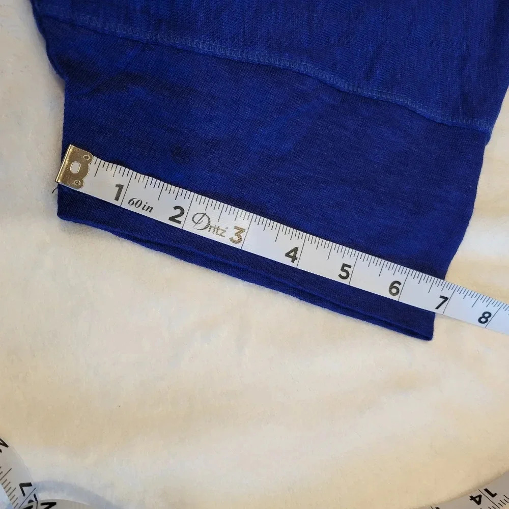 Chico's Beautiful Blue Solid Color Short Sleeved  Top Women's SZ 2 - Picture 12 of 14
